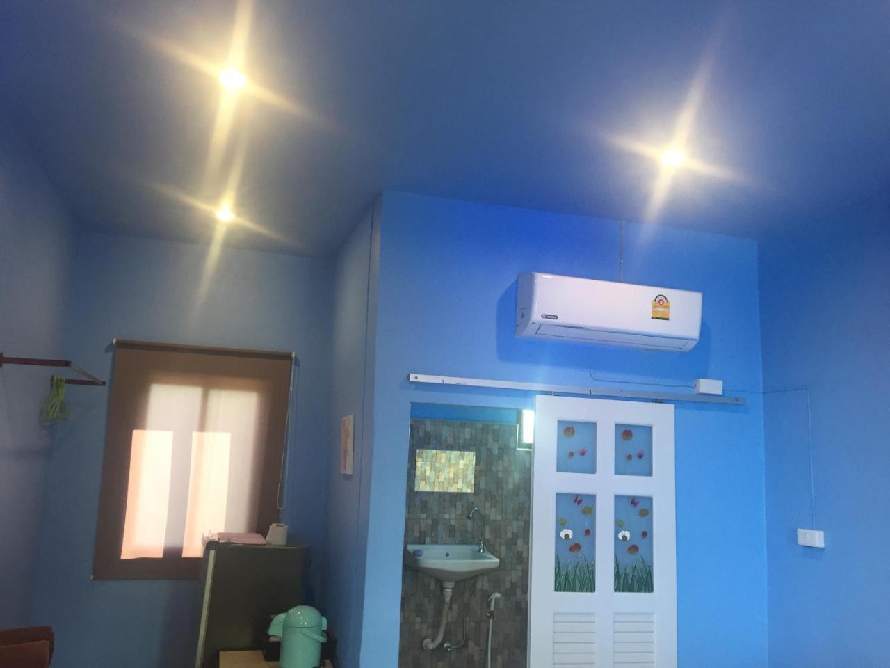 Chill Land House Hotel Plaja Bang Tao Exterior foto